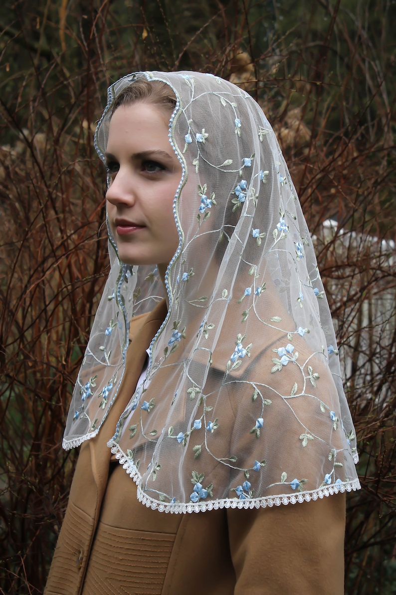 Evintage VeilsREADY TO SHIP Traditional D Shape Veil St. Therese Little Flower Marian Blue or Blush Rose Chapel Veil D Shape image 4