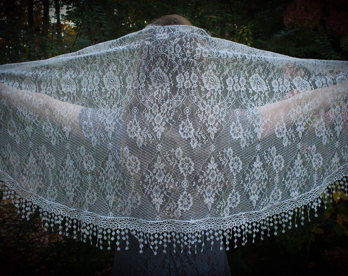 Evintage Veils~ Soft Ivory-Silver Wrap Veil