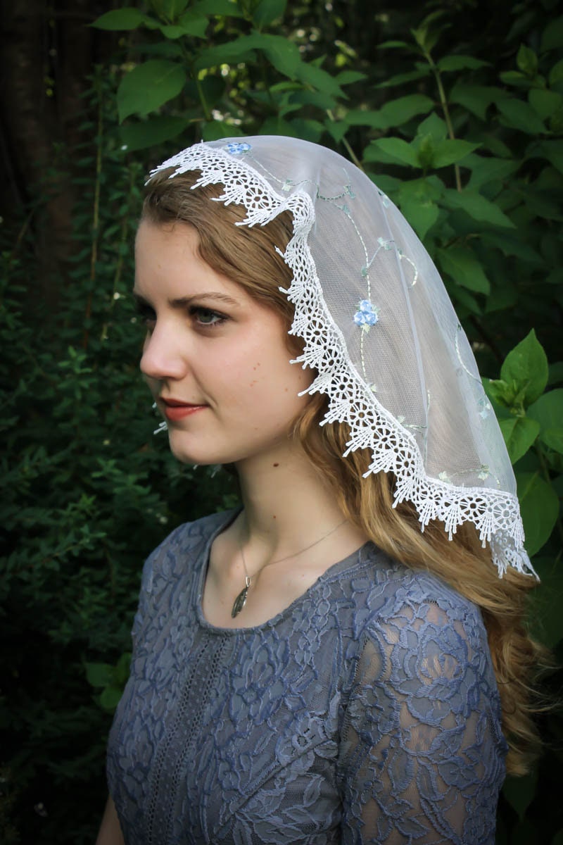 Marvine (Accessory - Veil) Marvine Shimmery Chapel-Length