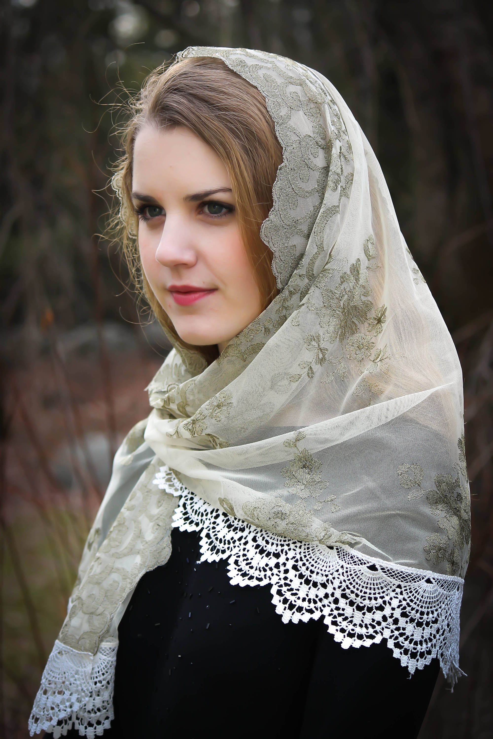 Evintage Veils Embroidered Sage Mist 0R Lavender Lace Mantilla Chapel