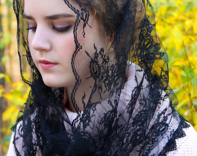 Evintage Veils~ Black Chantilly Lace Infinity Style Chapel Veil Mantilla Latin Mass