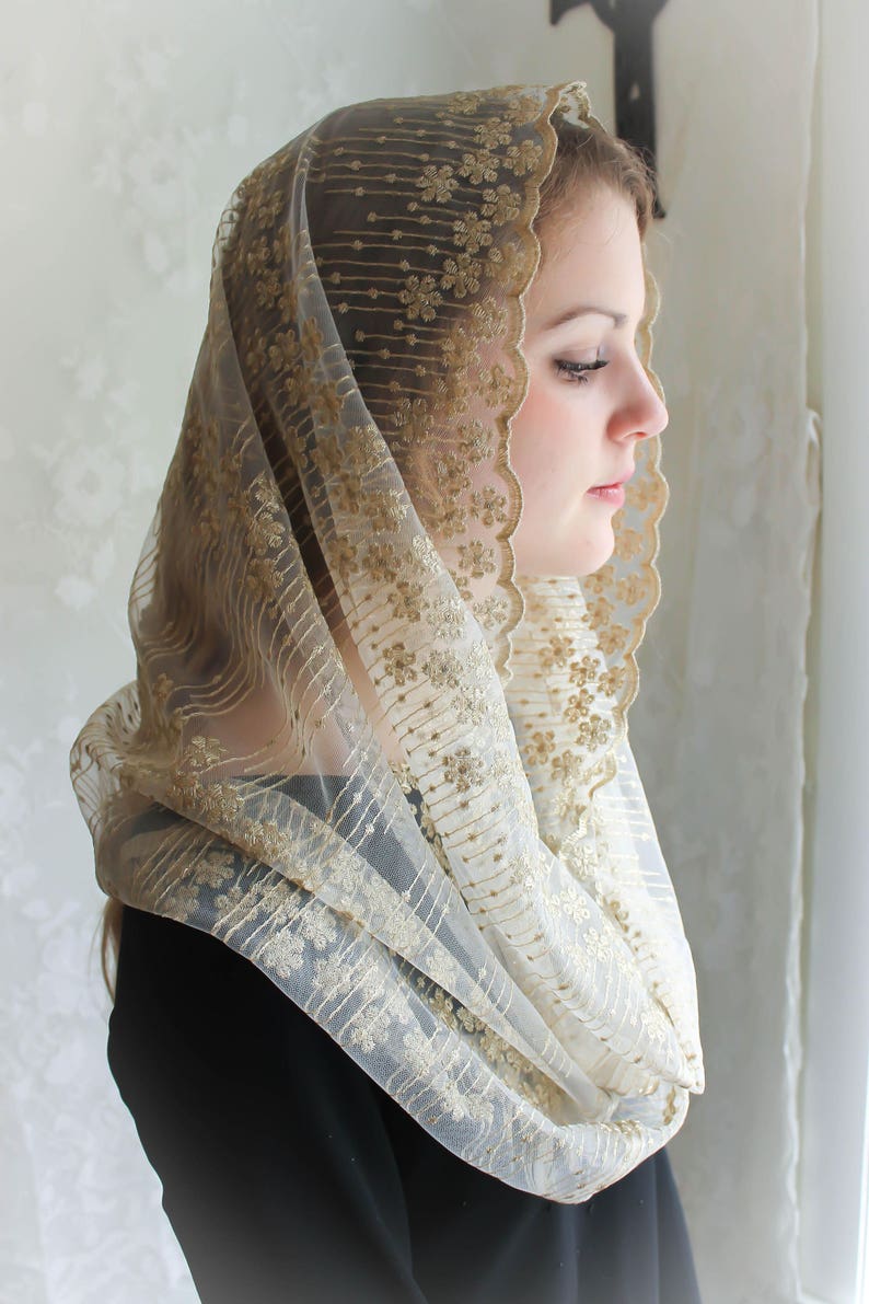 Evintage Veils~ READY TO SHIP Stella Maris GoldBlack or GoldIvory Embroidered Traditional Infinity Shape Mantilla Chapel Veil