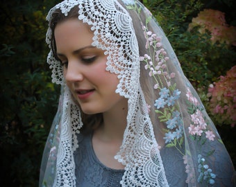 Evintage Veils~ Our Lady of the Rosary "Joyful Mysteries"  D Shape Veil