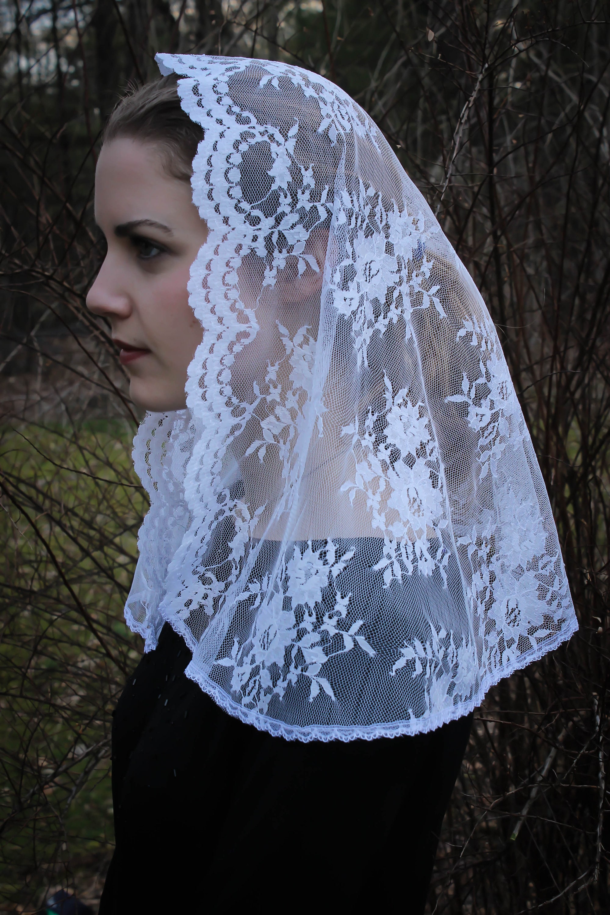 Evintage Veils Chantilly Lace White or Black Vintage Inspired Lace