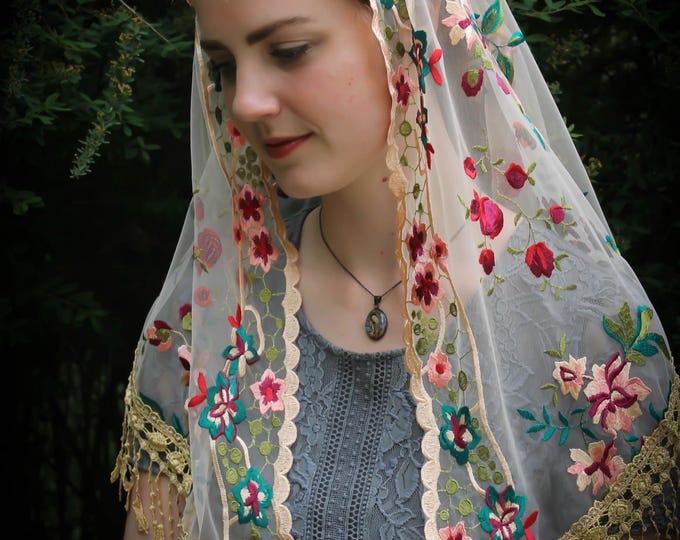 Evintage Veils~ READY TO SHIP "Beloved" Triangle Shaped Embroidered  Lace Chapel Veil Mantilla