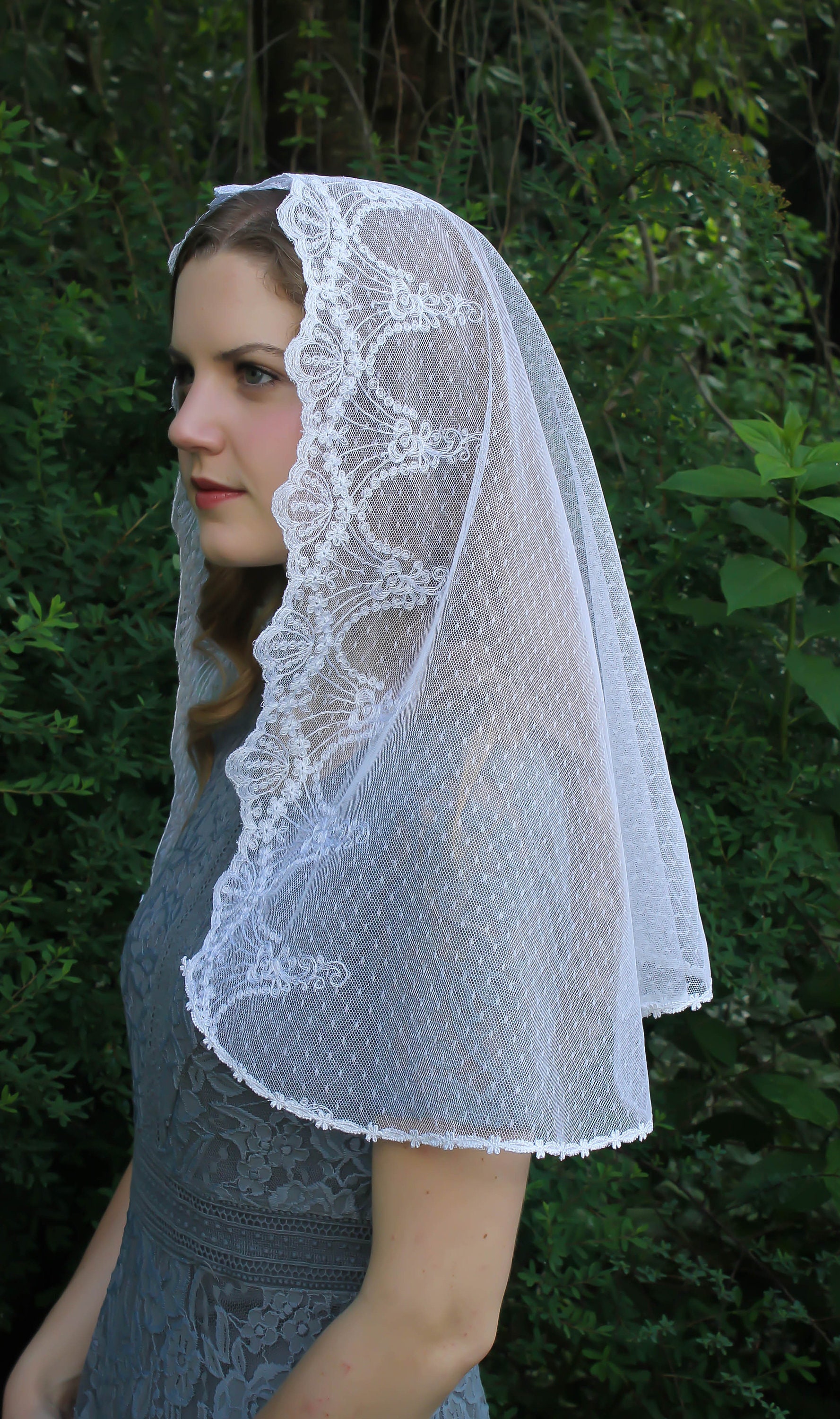 Evintage Veils Embroidered Point D'esprit White Lace Floral Lace