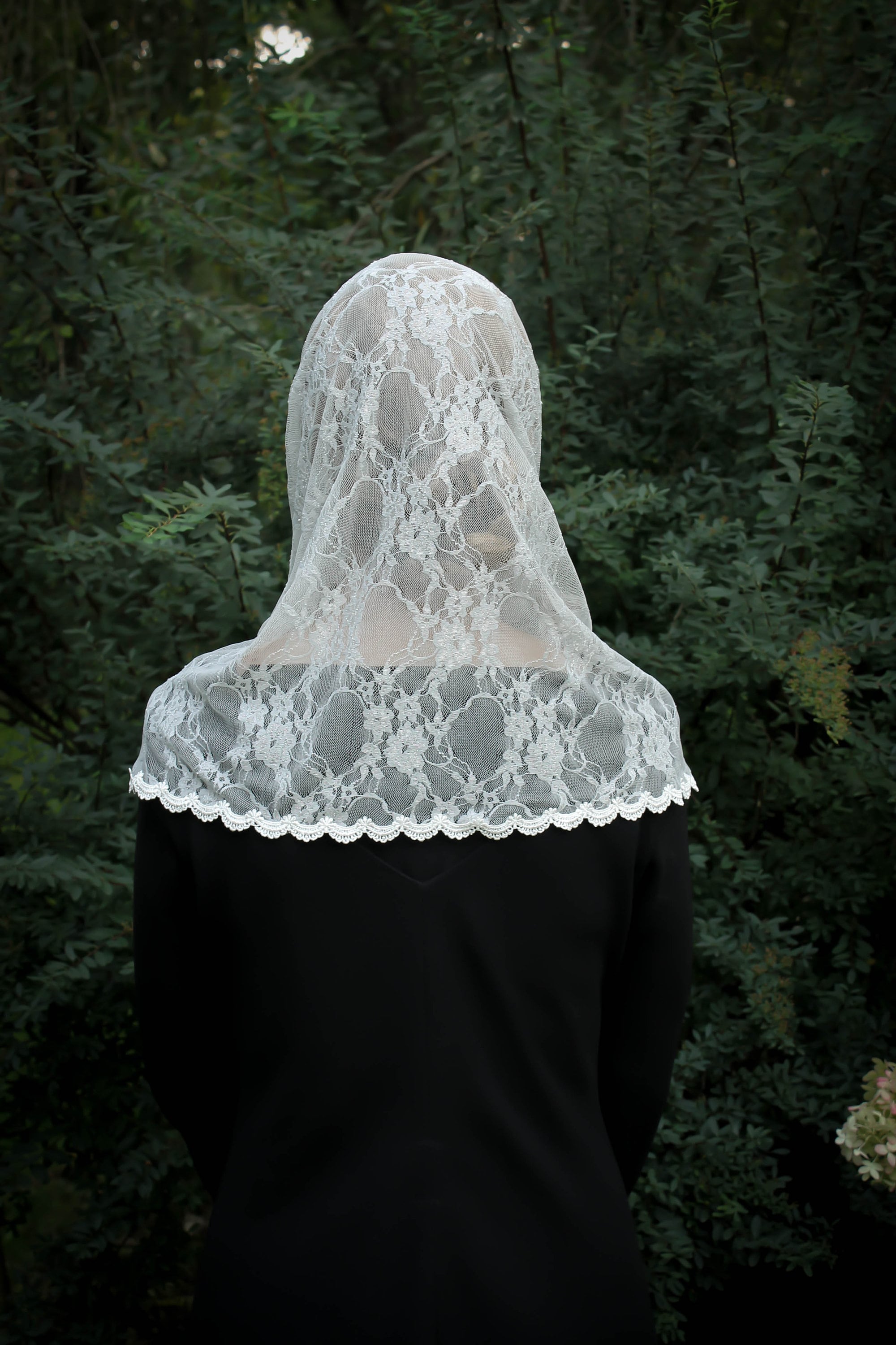 Evintage Veils Soft Gray OR Petal White Floral Vintage Inspired Lace