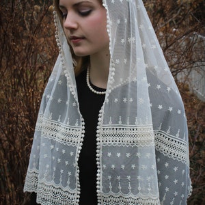 Evintage Veils Stella Maris Ivory or Black Small Wrap-Style Chapel Veil Mantilla Latin Mass image 2