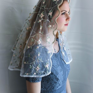 Evintage VeilsREADY TO SHIP Traditional D Shape Veil St. Therese Little Flower Marian Blue or Blush Rose Chapel Veil D Shape image 8