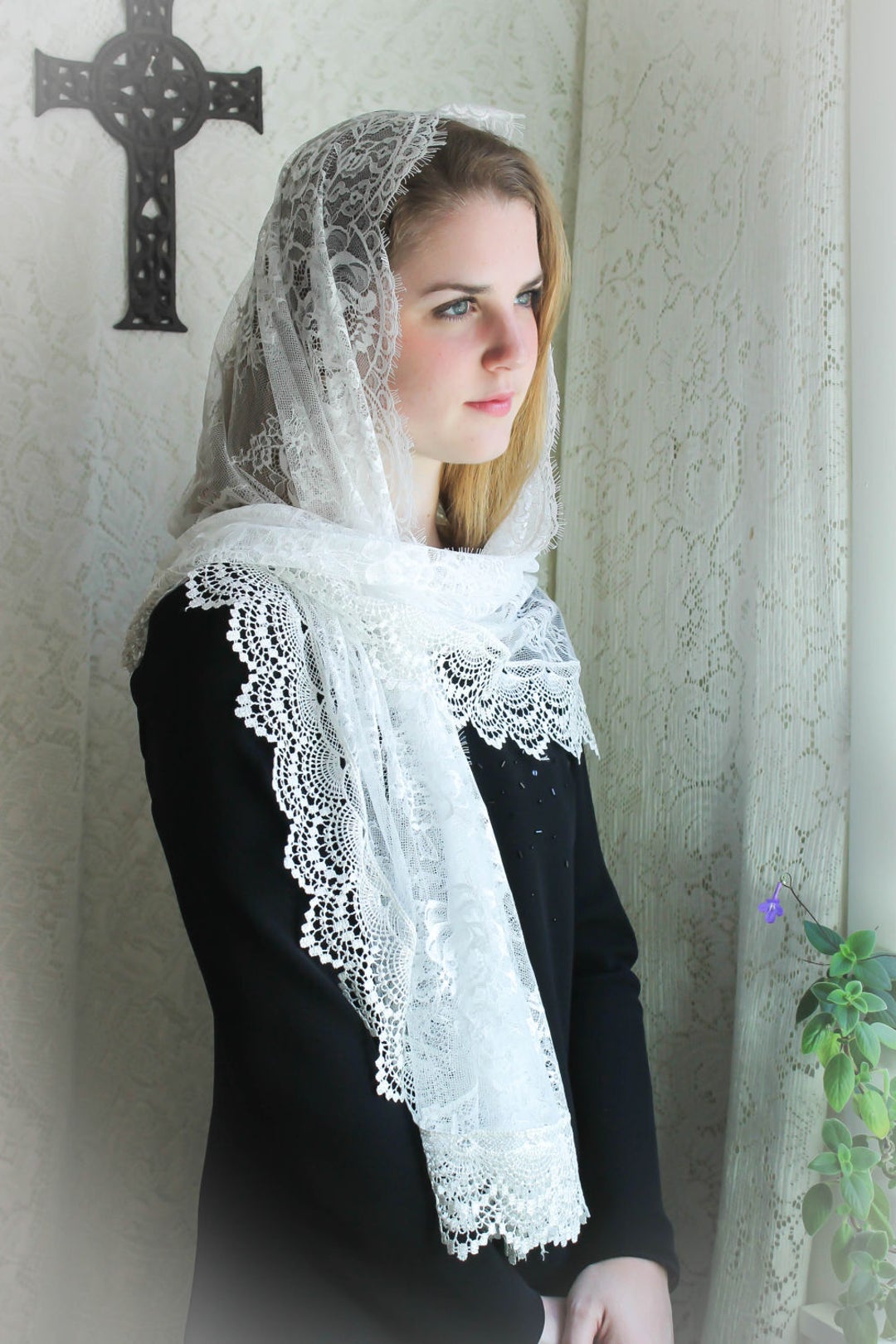 Echarpe Triangulaire Foulard Dentelle Espagnole Voile Mariage