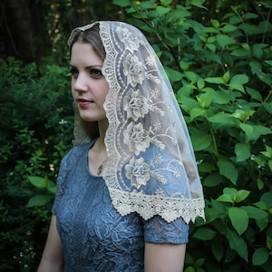 Evintage Veils~ Our Lady of Guadalupe Floral 4 Color Options Embroidered (Short) D Shaped Veil~  Soft and Light!
