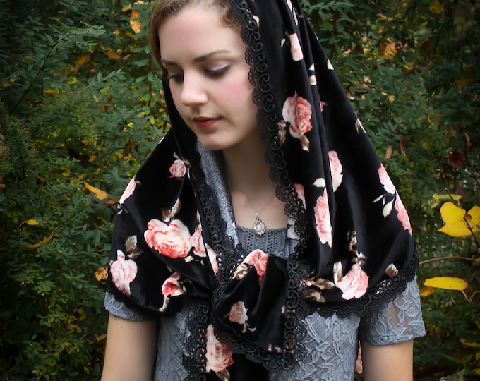 Evintage Veils~ Black Velvet Raining Roses  Wrap Mantilla Floral Vintage Inspired Lace Chapel Veil Scarf Mantilla-