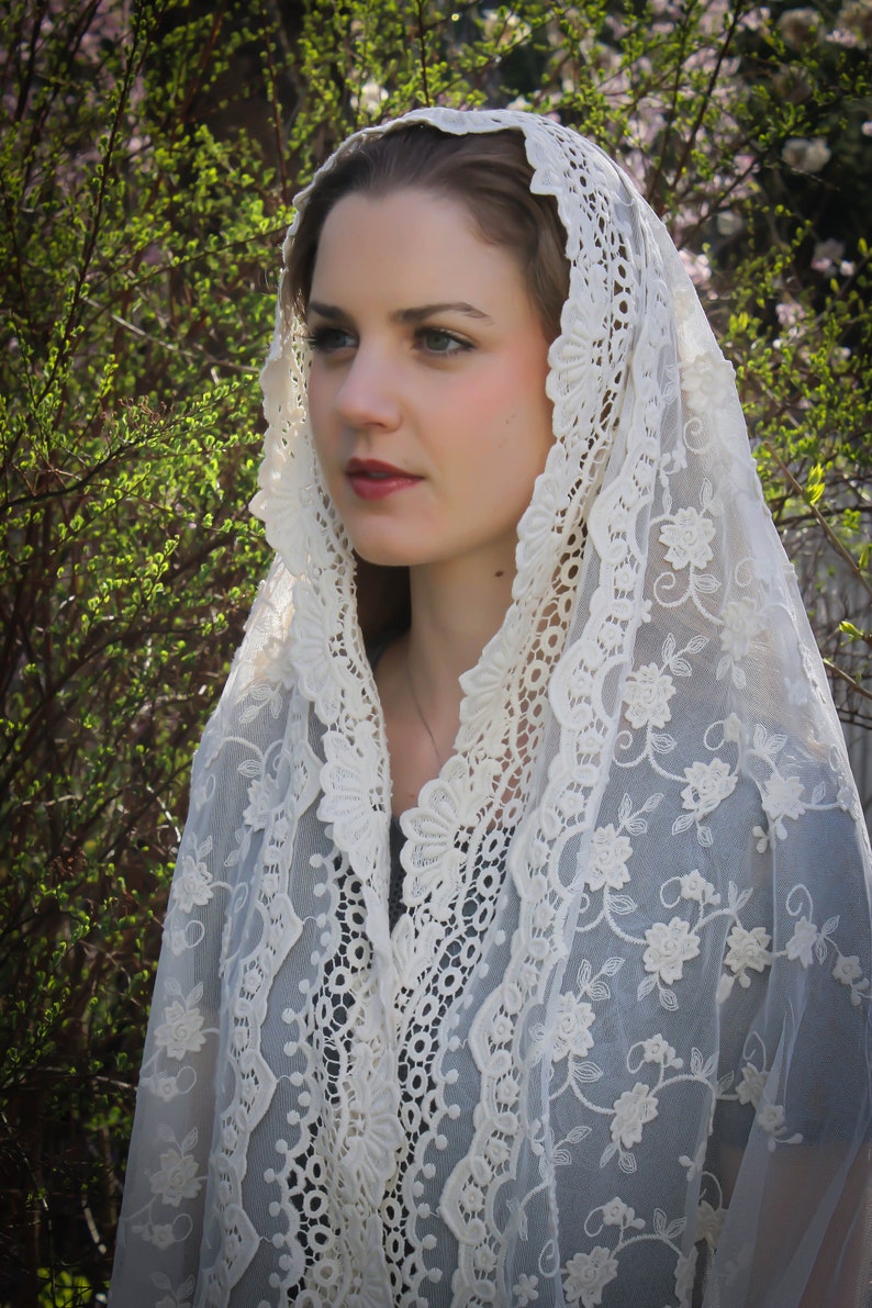 Evintage VeilsOur Lady of Guadalupe Ivory or Black Wrap-Style Chapel Veil Mantilla Latin Mass image 4