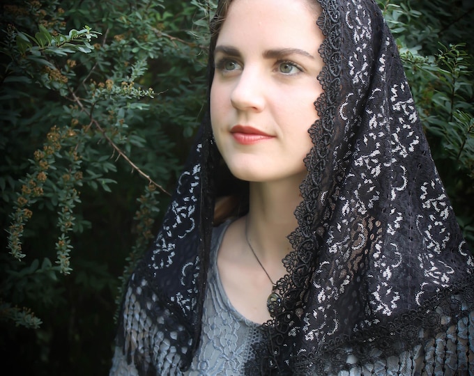 Evintage Veils~ Embroidered Black & Silver Gray Triangle Shaped Embroidered  Lace Chapel Veil Mantilla