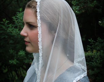 Evintage Veils~ So Soft Vintage-Inspired  Lace Head Covering  Kerchief Tie-style Head Covering Church Veil White
