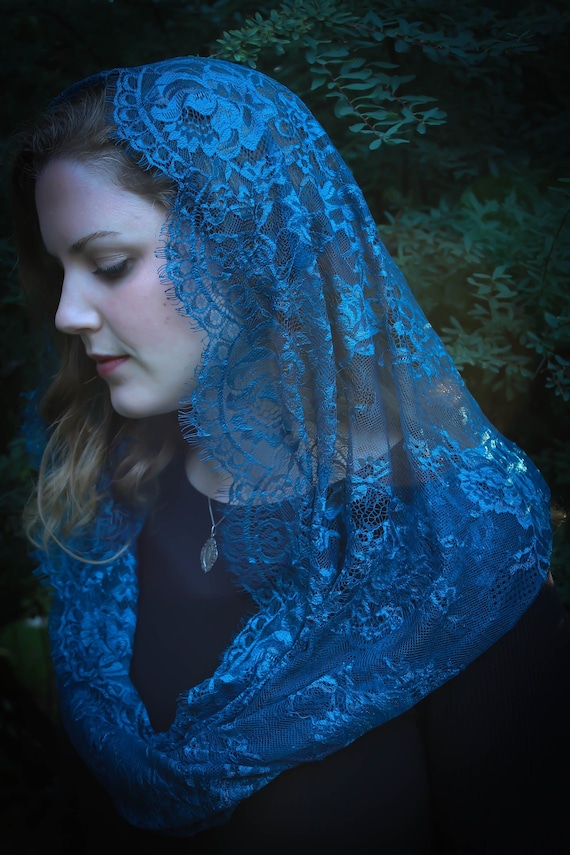 Evintage Veils ~Ready to Ship, Spanish Scalloped Edge Infinity Veil 5 Colors!!