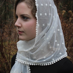 Evintage Veils Stella Maris Ivory or Black Small Wrap-Style Chapel Veil Mantilla Latin Mass image 4