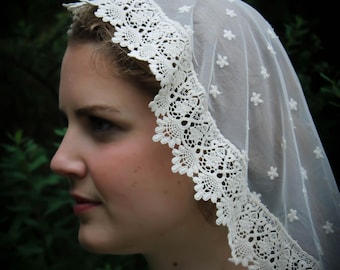 Evintage Veils~ Our Lady of the Rosary "Joyful Mysteries" Ivory Princess Veil