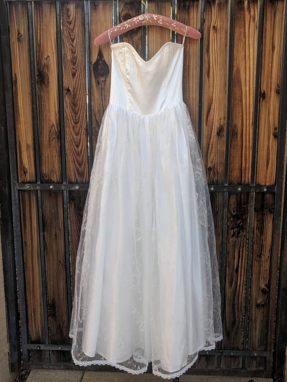 Beautiful 80's white GUNNE SAX wedding/princess dr