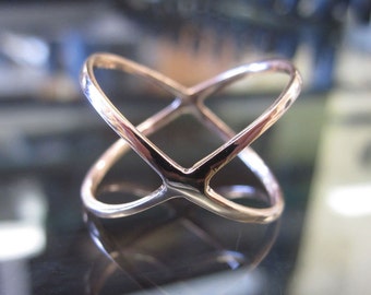 14K Solid Gold Orbit Ring, Criss Cross Ring, Crossing Loop Ring, X Ring, Cross Over Ring