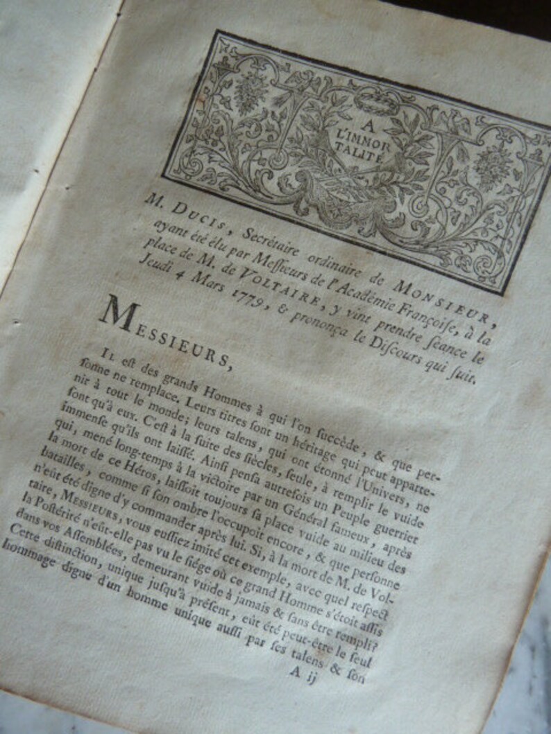 Social and political background of 18th century image