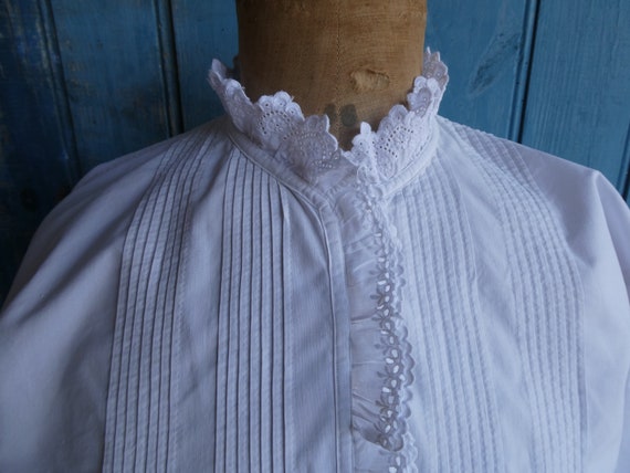 Vintage French Crisp White Cotton Ruffle Chemisie… - image 2