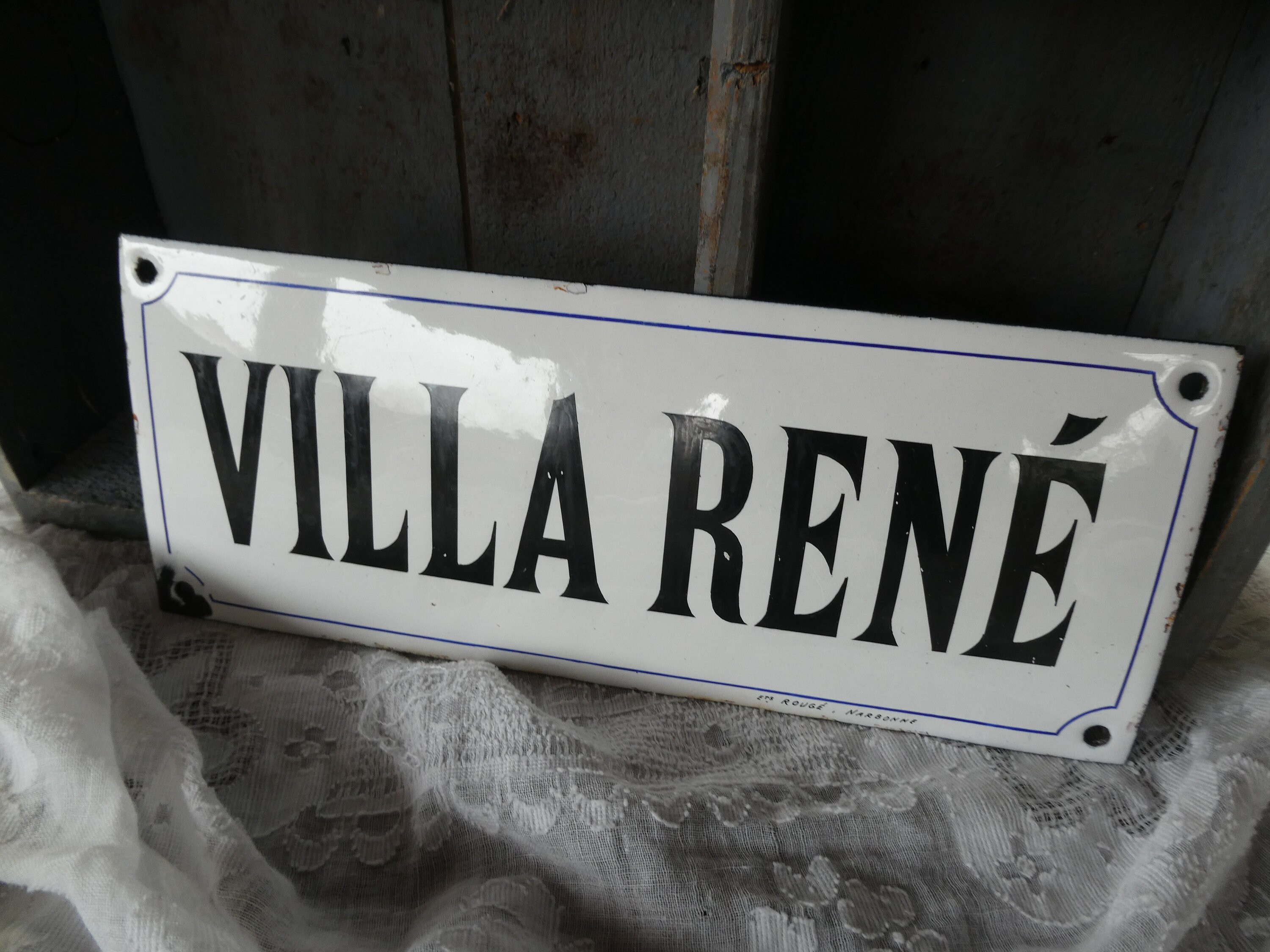 Vintage Français Belle Epoque Noir et Blanc Convexe Maison Enseigne