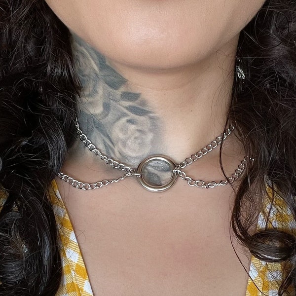 Silver O ring chain choker necklace