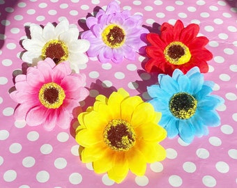 Pretty flower hair clip in yellow pink white purple blue or red