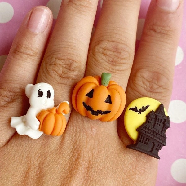 Creepy cute halloween ring