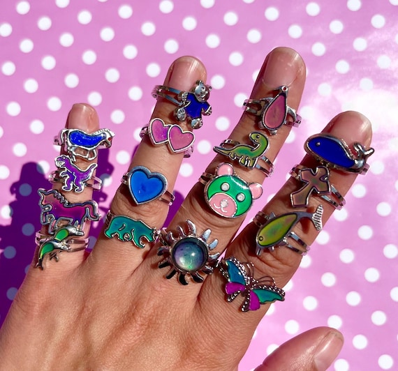 90s Mood Ring Cat Penguin Dinosaur Butterfly Teddy Bear Love Heart
