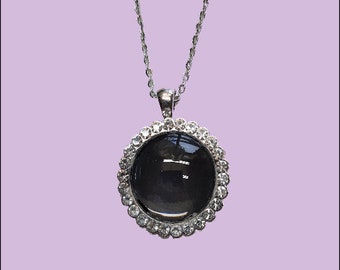 Hexenspiegel Protective Pendant Necklace