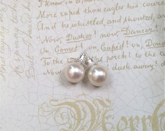 Austrian Pearl Earrings - White Pearl Stud Earrings - Stud Earrings - Wedding Pearl Earrings, Wedding Earrings, Bridesmaid Peal Earrings