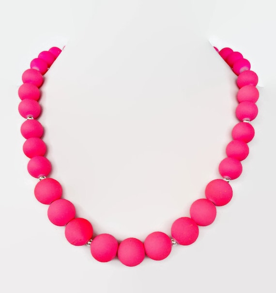 gros collier femme rose fluo gros collier femme rose fluo