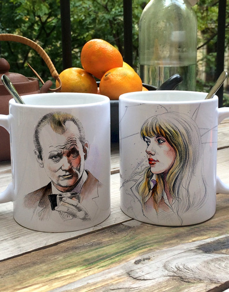 Tazas Lost in Translation Scartlett Johanson Bill Murray Mug Couple Pareja Gift Regalo Movie Cine Sophia Coppola Indie Hipster image 1