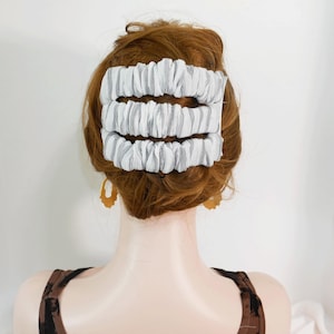 伸縮性のあるダブルホワイトとブラックラインのファブリックサイドヘアコームレディースアクセサリーロングヘアバンカバーヘアツイストカバー固定ヘアコーム