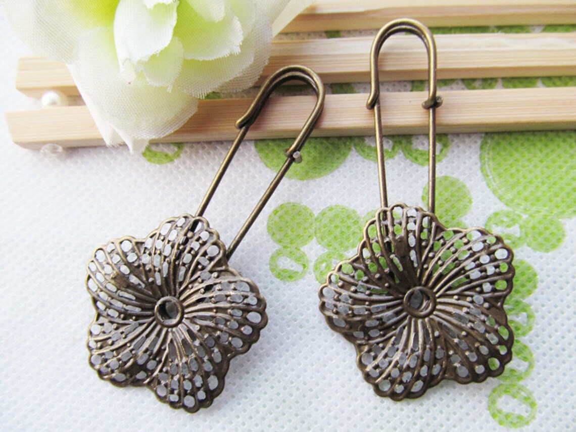 Antique Bronze Safety Pin Brooch Breastpin Etsy