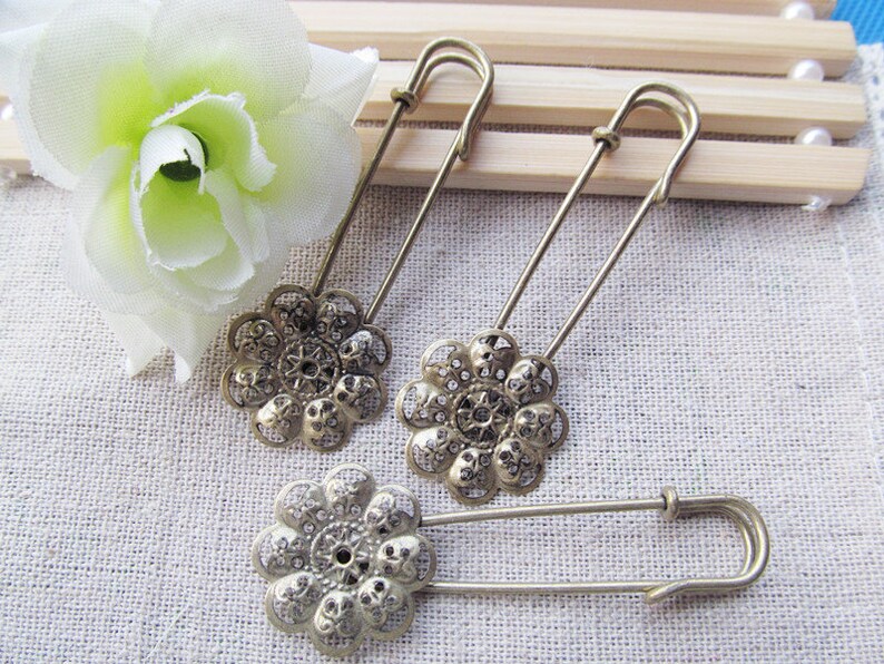 Antique Bronze Safety Pin Brooch Breastpin Etsy