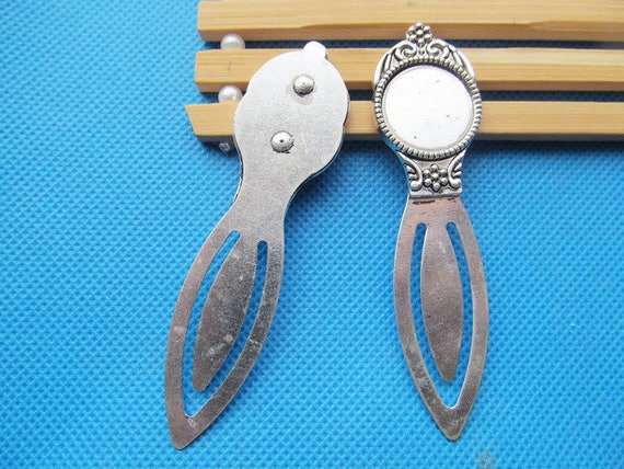 10 Vassoi Porta Cabochon Rotondi In Bronzo Anticato 18mm – Base Per Creazione Gioielli Fai Da Te E Segnalibri – Lega Metallica E Acciaio - 2