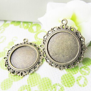 32mmx36mm 3 Colors Flower Border Round Base Setting Tray Pendant Charm/Finding,fit 20mm Cabochon/Picture/Cameo