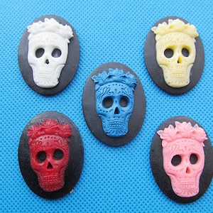 18x25mm Mixed Color Oval Flatback Resin Relief Skull Cabochon/Cameo Charm/Finding,fit Base Setting Tray,Decoration Kit,DIY Accessory