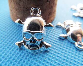 Antike Silberton Pirate Skull Kopf Anhänger Charm/Feststellung, DIY Zubehör Schmuck