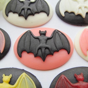 30mmx40mm 7 colors Oval Flatback Resin Relief Bat/BugBat Cabochon Cameo Charm Finding,Fit Base Setting Tray Bezel,DIY Jewellery Accessory