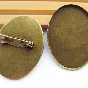 Antique Bronze/Silver tone Blank Brooch/Breastpin Charm,Base Setting Tray Bezel,fit 30mmx40mm Oval Cabochon,Clip Safety Pin/Brooch Backside