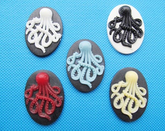 30mmx40mm 6 Colors Oval Flatback Resin  Relief Octopus Cabochon Cameo Charm Finding,Fit Base Setting Tray Bezel,DIY Jewellery Accessory