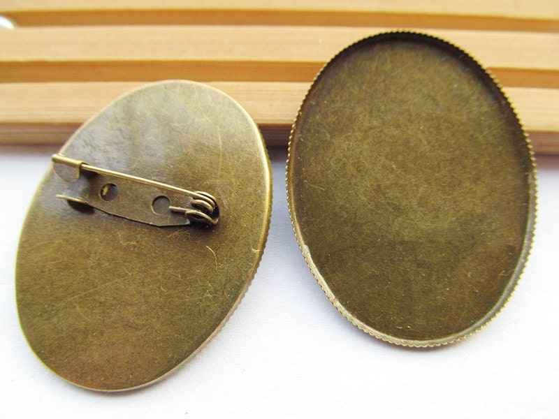Grande Broche Vintage Bronze Cabochon – 30x40 Mm – Rose – Neuf Sans Emballage