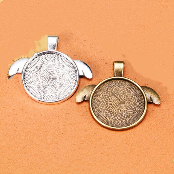 Lunetta in argento antico, impostazioni cabochon 17 - Italia