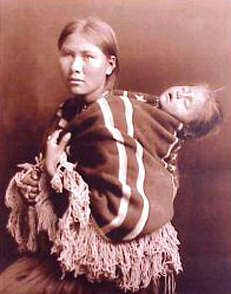 Native Mothers set of 4 greeting cards honoring mothers, motherhood, babies, love, nurture, baby, maternity, image 5