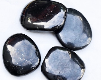 Shungite Palm Stone
