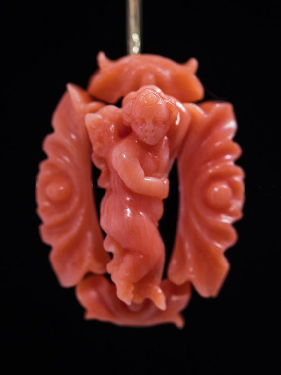 Antique Victorian Coral and 14 Carat Gold Cherub … - image 6